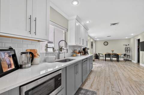 10426 Buena Ventura Drive, Boca Raton FL - photo 14 of 63