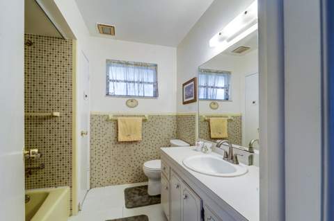 3932 Adams Street, Hollywood FL - photo 18 of 22