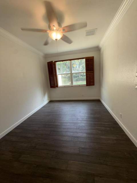 307 Berenger Walk, Royal Palm Beach FL - photo 18 of 50