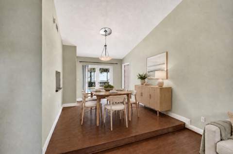 586 NW 45th Way, Delray Beach FL - photo 19 of 37