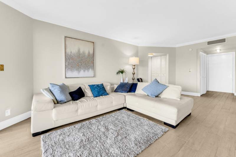 2 bedroom Condominium at 3836 Via Poinciana #607, Poinciana Place Condo 1,2,8 And 9, Lake Worth — photo 4
