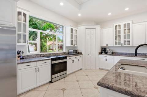 950 Greensward Lane, Delray Beach FL - photo 23 of 67