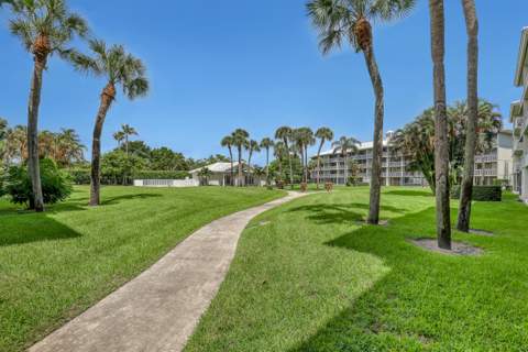 2621 Village Boulevard #203, West Palm Beach FL - photo 19 of 24
