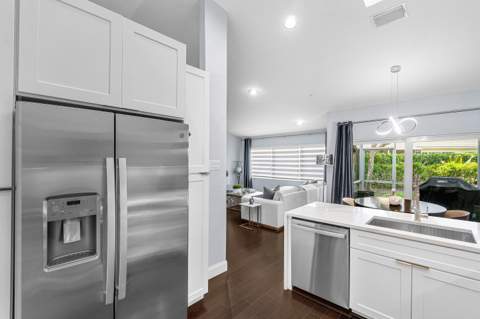 17299 Boca Club Boulevard #4, Boca Raton FL - photo 7 of 33