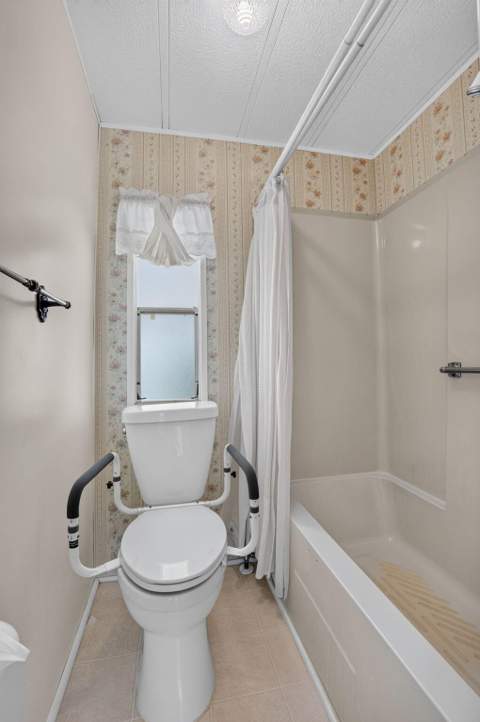 39019 Gayle Bay, Boynton Beach FL - photo 24 of 58