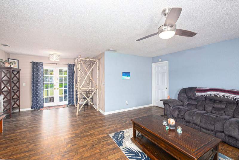 2 bedroom Single Family Residence at 1337 SE Roanoke Street, South Port St Lucie Unit 16, Port St. Lucie — photo 4