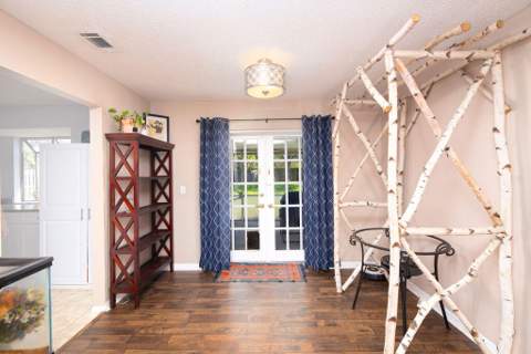 1337 SE Roanoke Street, Port St. Lucie FL - photo 6 of 27