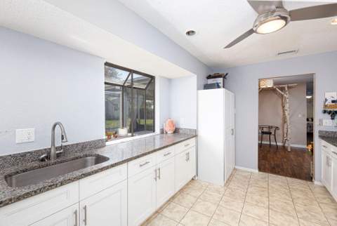 1337 SE Roanoke Street, Port St. Lucie FL - photo 10 of 27