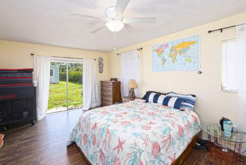 1337 SE Roanoke Street, Port St. Lucie FL - photo 12 of 27