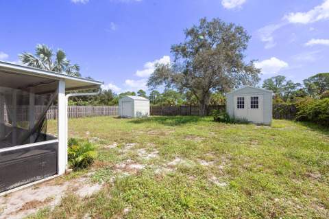 1337 SE Roanoke Street, Port St. Lucie FL - photo 21 of 27