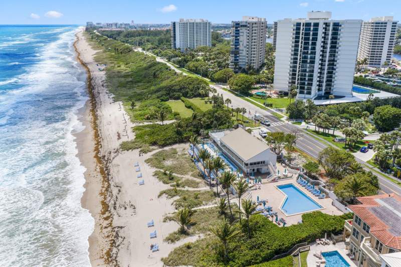 6 bedroom Single Family Residence at 1019 Grand Court, Grand Cay Estates, Highland Beach — photo 5