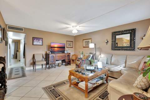 637 Monaco Court, Delray Beach FL - photo 6 of 60