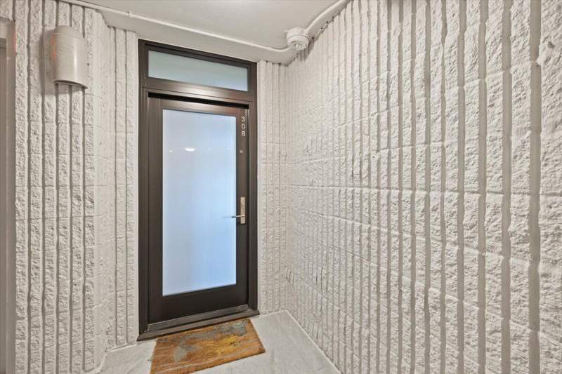 2 bedroom Condominium at 1167 Hillsboro Mile #308, Overlook Condo, Hillsboro Beach — photo 5
