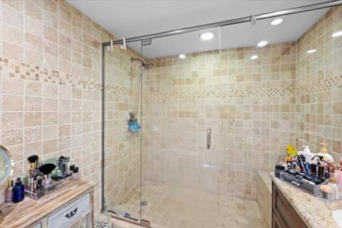 1167 Hillsboro Mile #308, Hillsboro Beach FL - photo 21 of 37