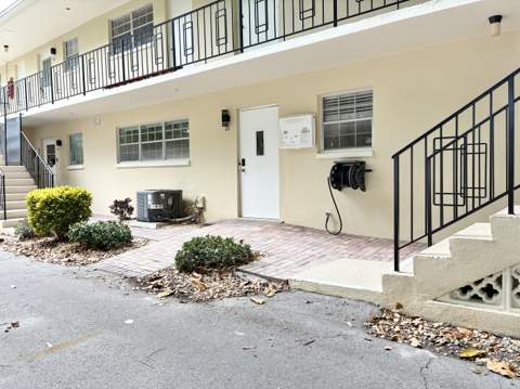 2204 NE 36th Street #26, Lighthouse Point FL - photo 7 of 62