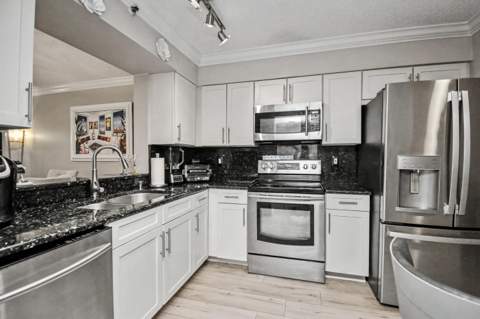 14112 Huntington Pointe Drive #401, Delray Beach FL - photo 11 of 38