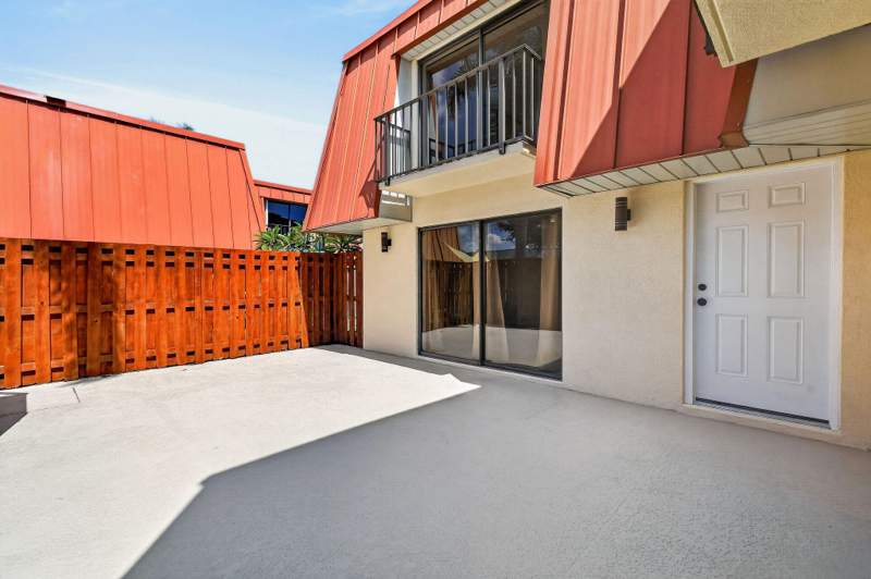 2 bedroom Townhouse at 3157 Meridian Way #A, Meridian Park, Palm Beach Gardens — photo 5