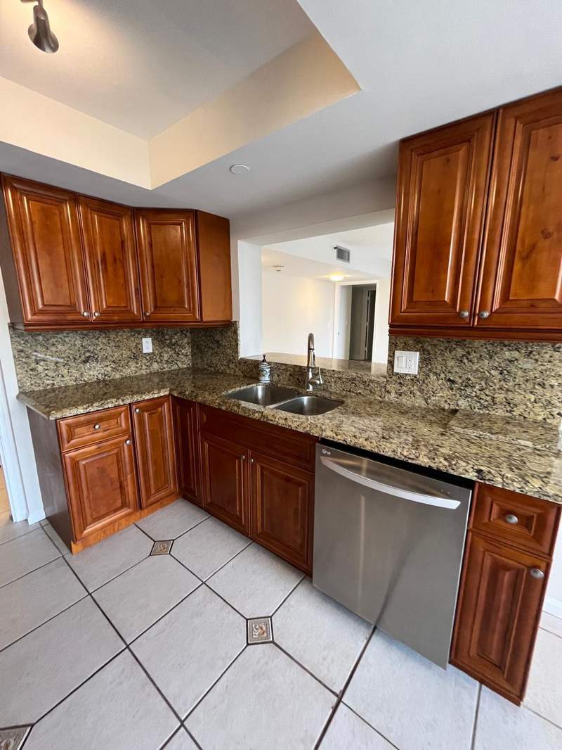 1 bedroom Condominium at 3555 S Ocean Boulevard #411, Thirty Five Sixty Condo, South Palm Beach — photo 4