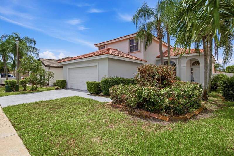 4 bedroom Single Family Residence at 1378 SW 180th Avenue, Silver Lakes Phase II Replat, Pembroke Pines — photo 3