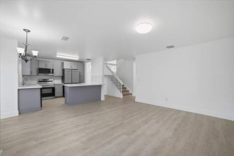 1378 SW 180th Avenue, Pembroke Pines FL - photo 10 of 50