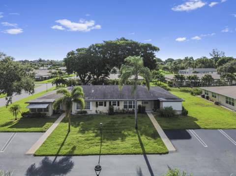 947 Circle Drive #A, Delray Beach FL - photo 13 of 21