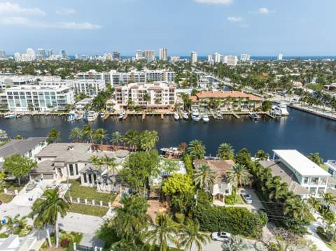124 S Gordon Road, Fort Lauderdale FL - photo 9 of 31