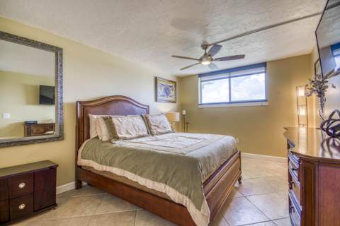 108 Paradise Harbour Boulevard #514 + Boat Slip 2, North Palm Beach FL - photo 19 of 23