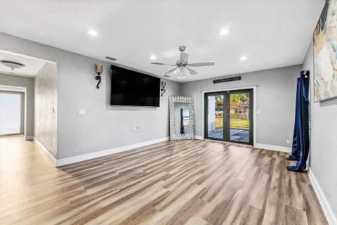 651 Foresteria Drive, Lake Park FL - photo 10 of 31