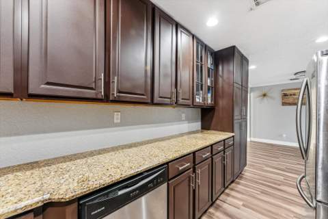 651 Foresteria Drive, Lake Park FL - photo 15 of 31