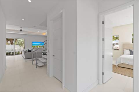 221 Shore Court, Lauderdale-By-The-Sea FL - photo 11 of 82