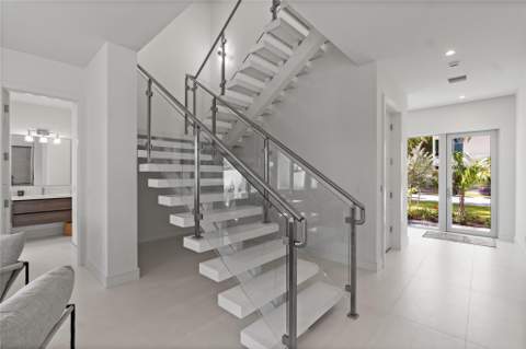 221 Shore Court, Lauderdale-By-The-Sea FL - photo 24 of 82