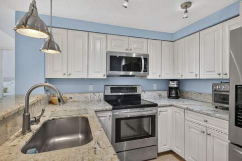 1209 Mainsail Circle #1209, Jupiter FL - photo 16 of 40