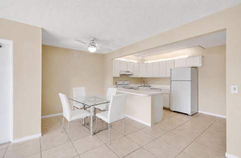 1010 Green Pine Boulevard #F2, West Palm Beach FL - photo 13 of 30