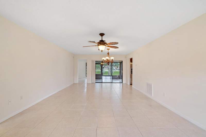 3 bedroom Single Family Residence at 6315 Tall Cypress Circle, Buttonwood 2, Greenacres — photo 3