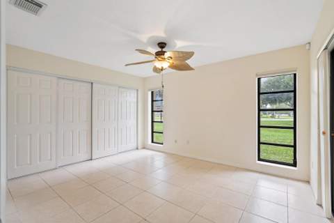 6315 Tall Cypress Circle, Greenacres FL - photo 8 of 27