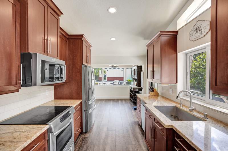 4 bedroom Single Family Residence at 6146 NW 66th Avenue, Pine Tree Estates, Parkland — photo 5