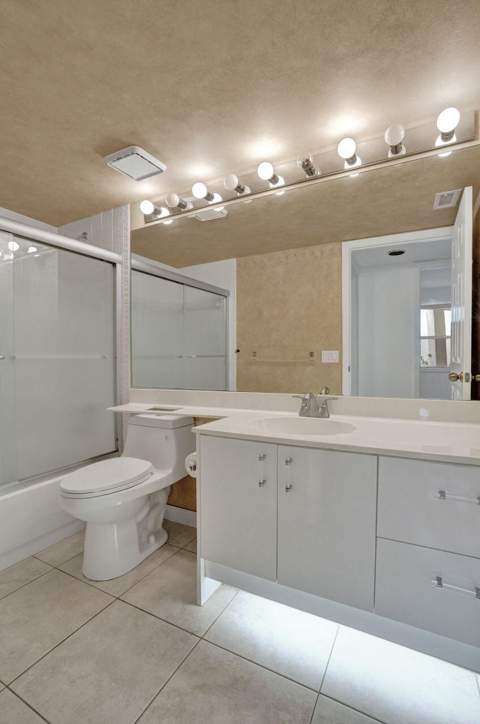 7411 Granville Drive #106, Tamarac FL - photo 10 of 80