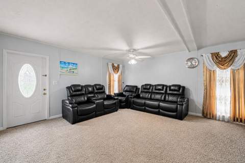 6807 NW 80th Court, Tamarac FL - photo 9 of 20