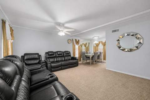 6807 NW 80th Court, Tamarac FL - photo 10 of 20