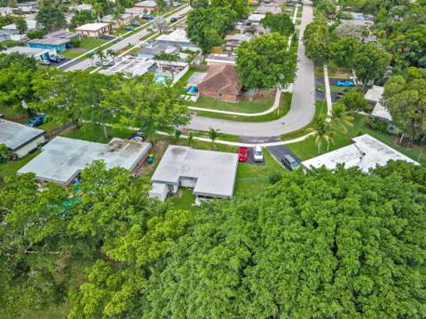 6807 NW 80th Court, Tamarac FL - photo 20 of 20