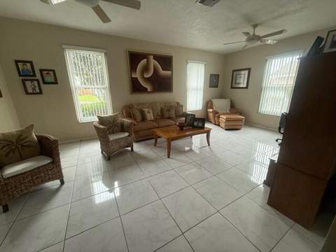 255 Sandpiper Avenue, Royal Palm Beach FL - photo 12 of 68
