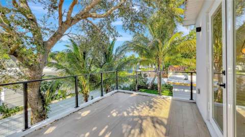 729 NE 17th Terrace, Fort Lauderdale FL - photo 14 of 38