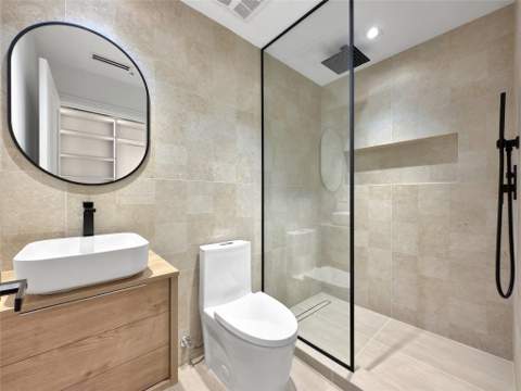 729 NE 17th Terrace, Fort Lauderdale FL - photo 24 of 38