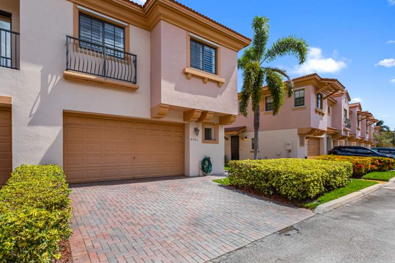 3 bedroom Townhouse at 4783 Preserve Street, Grand Cypress Replat, Coconut Creek — photo 3
