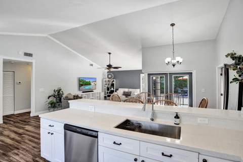 1156 SW 149th Lane, Sunrise FL - photo 16 of 40
