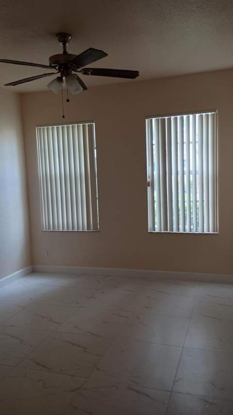 709 Belmont Lane #709, North Lauderdale FL - photo 10 of 17
