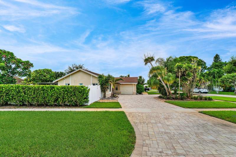 3 bedroom Single Family Residence at 9396 Gettysburg Road, American Homes At Boca Raton 8, Boca Raton — photo 3