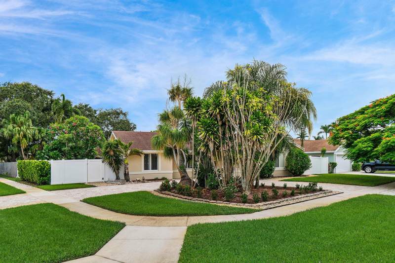 3 bedroom Single Family Residence at 9396 Gettysburg Road, American Homes At Boca Raton 8, Boca Raton — photo 2