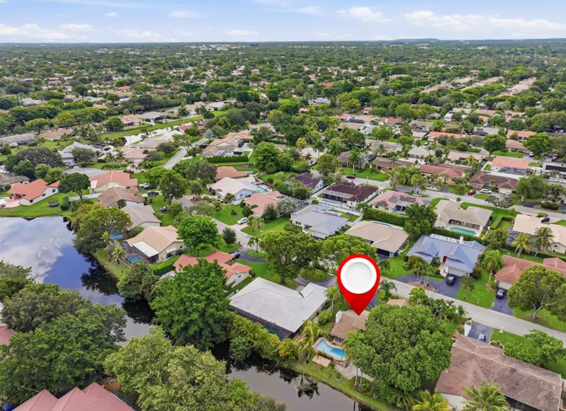 4 bedroom Single Family Residence at 1348 NW 113th Terrace, Cypress Run, Coral Springs — photo 4