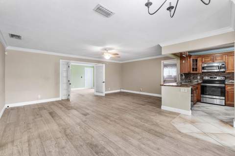 9396 Gettysburg Road, Boca Raton FL - photo 8 of 51